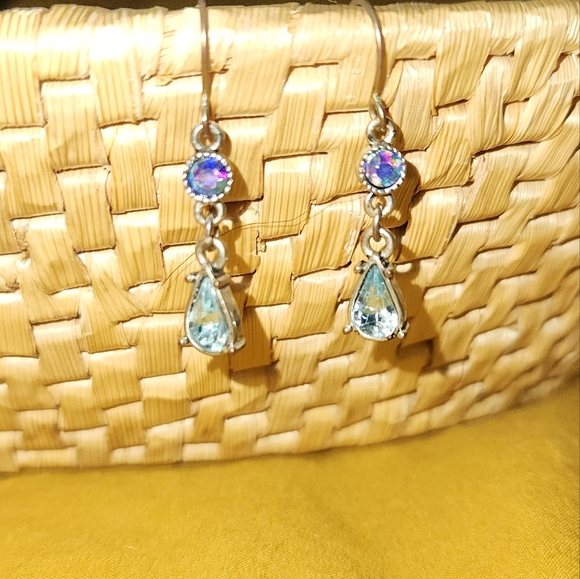Jewelry - Swarovski Crystal Drop Earrings